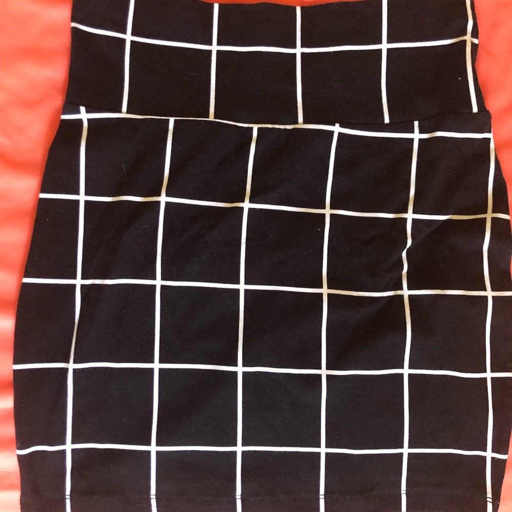 Stretchy skirt